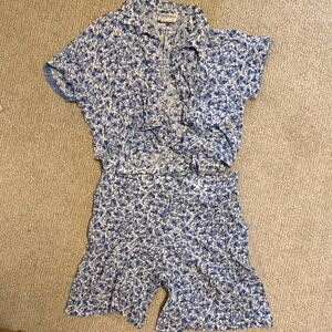Blue and White Floral Set